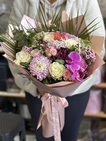 İthal Çiçek Buketi 6