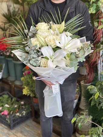 Lilyum ve Anastasia Buketi